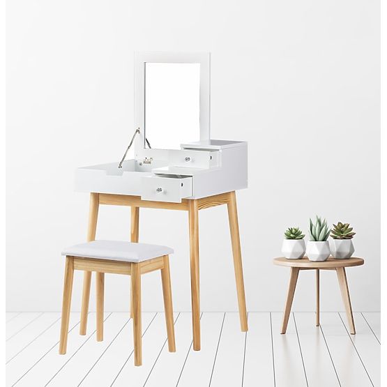 Beauty table with mirror