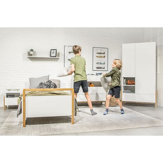 Viktor Bed 180 x 80 - White