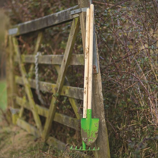 Bigjigs Toys Garden rake green