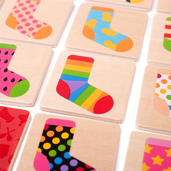 Bigjigs Toys Sock punching machine