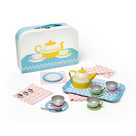 Bigjigs Toys Tea Set in a Suitcase
