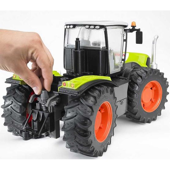 Bruder Tractor CLAAS Xerion