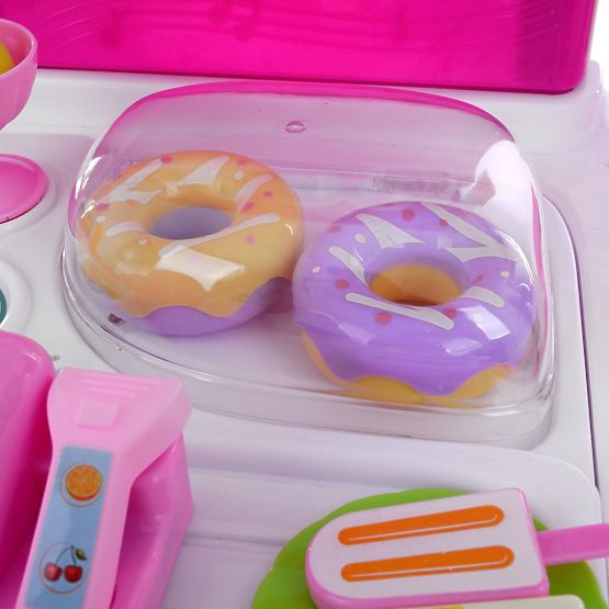 Childlike players set Ice cream stand