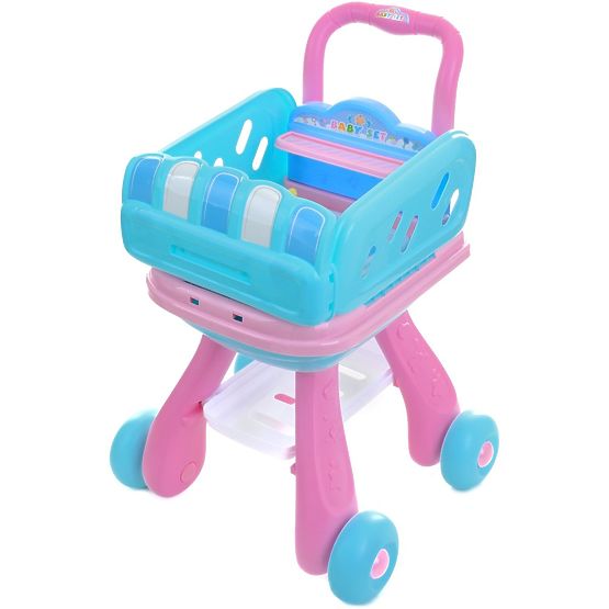 Childlike players set Mom