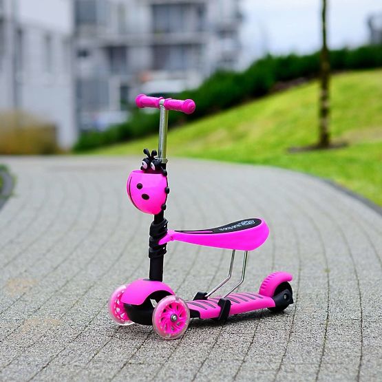 Children's odrazedlo and scooter ladybug - pink