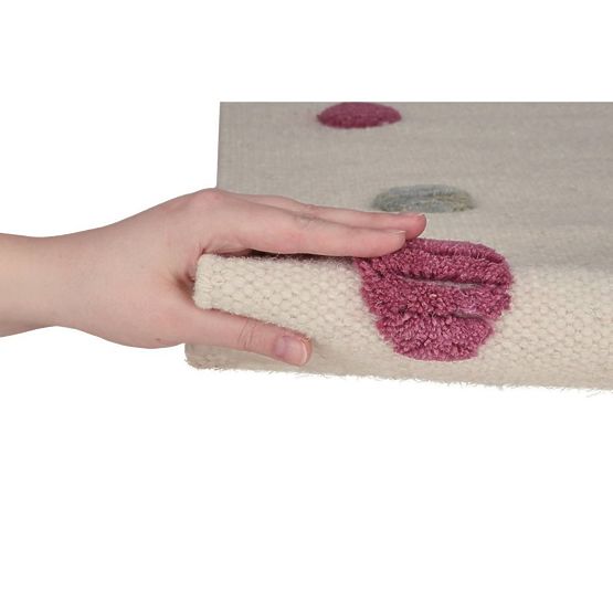 Children's rug with dots - cream