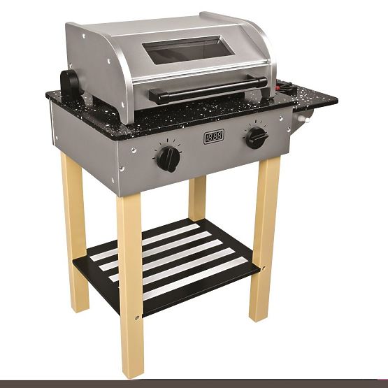 Children's wooden grill with accessories