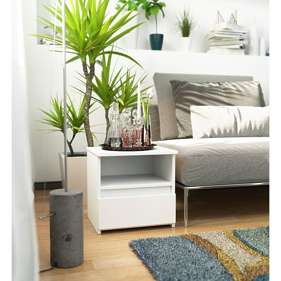 CL1 PK WHITE CHEST OF DRAWERS