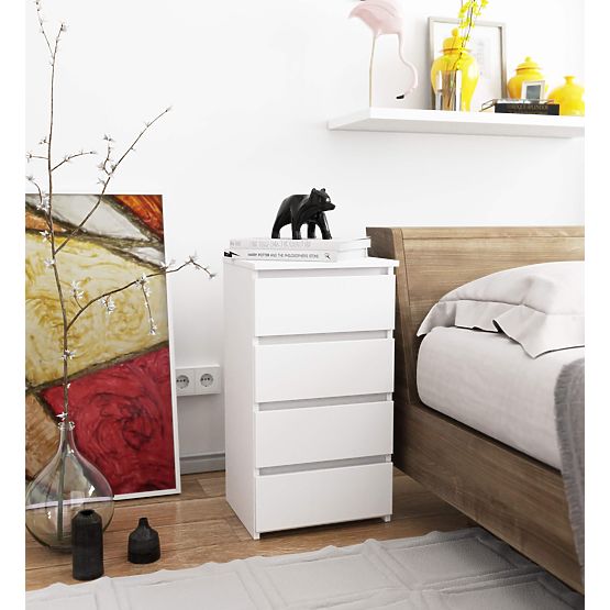 CL4 PK WHITE CHEST OF DRAWERS