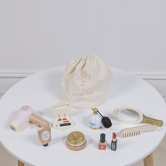 Cosmetic Bag with Wooden Accessories