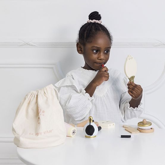 Cosmetic Bag with Wooden Accessories
