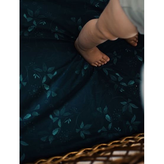 Cotton sheet Life in the woods