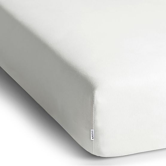 Fitted Sheet AMBER color white classic style material jersey 220-240x220 DecoKing