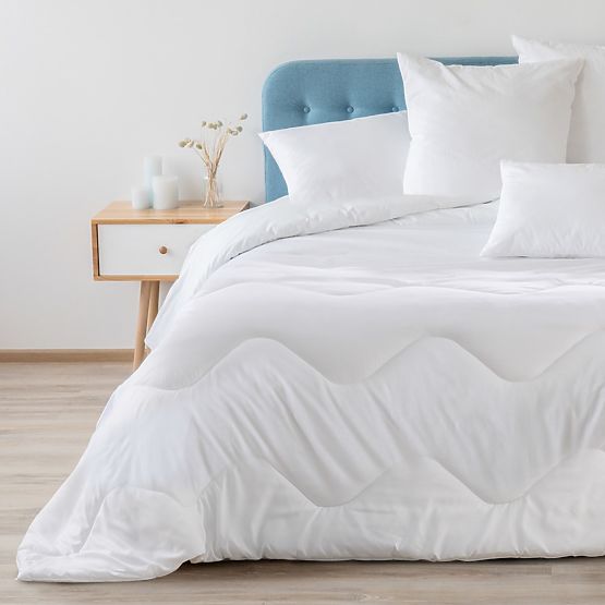 INEZ White Quilt Caro Classic Style Decoking