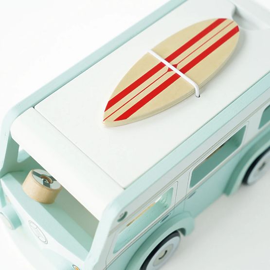 Le Toy Van Campervan New Design