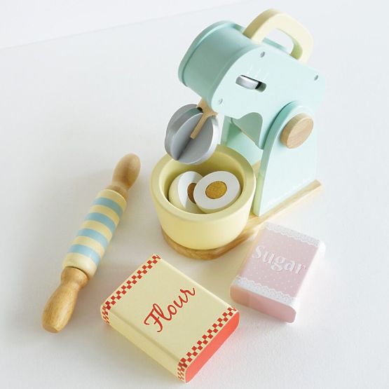 Le Toy Van Kitchen mixer with accessories
