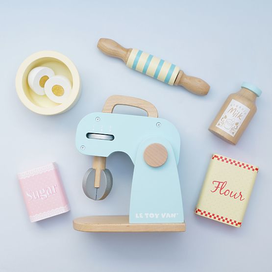 Le Toy Van Kitchen mixer with accessories