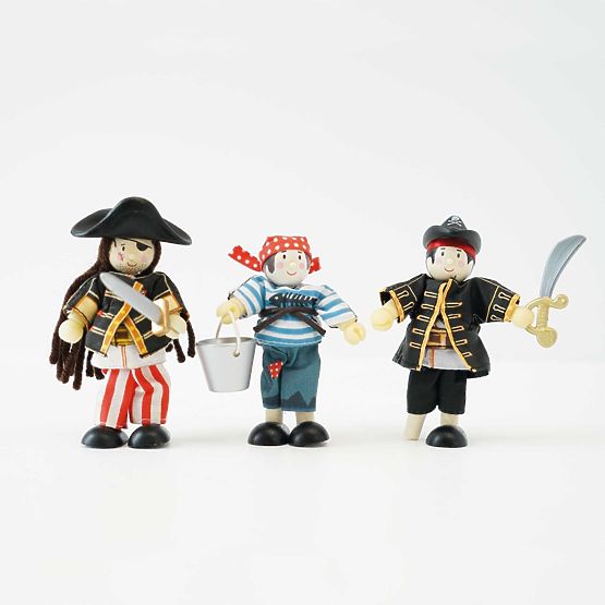 Le Toy Van Pirate figures