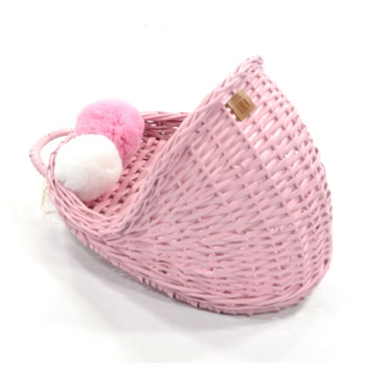 LILU Wicker basket to wall