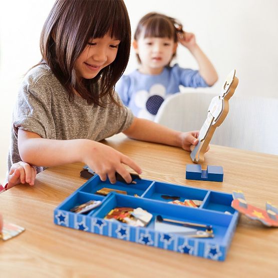 Magnetic Dress-Up Set – Billy