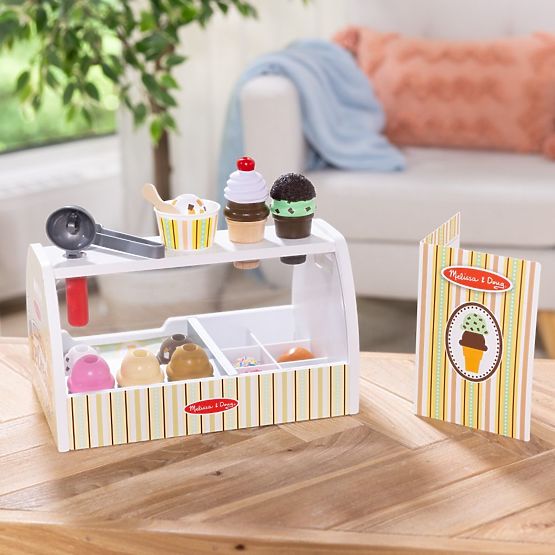 Melissa & Doug Wooden Ice Cream Parlor