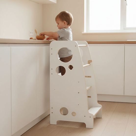 Montessori Learning Tower Luna - White