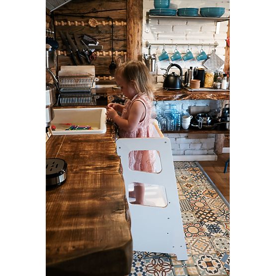 Montessori Learning Tower Nora - White