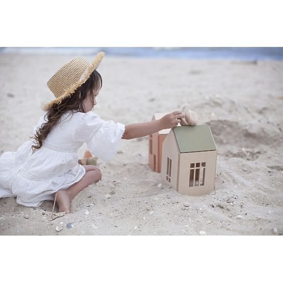 Magnetic Montessori wooden house - pink