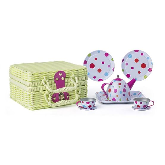 Picnic basket in lime color