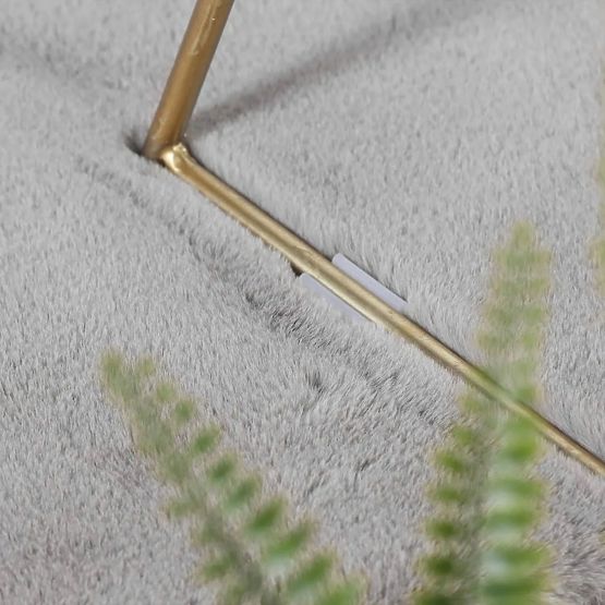 Rabbit silk rug - light gray