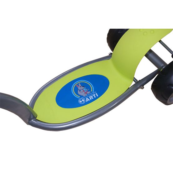 Red Arti Trio Children's Scooter