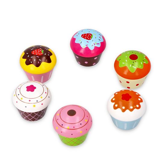 Set of wooden muffins