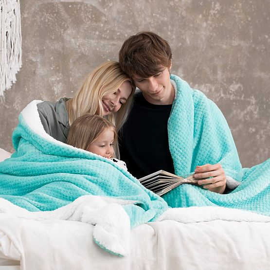 SHLEEPY Turquoise Jacquard Pattern Classic Style Blanket 220x240