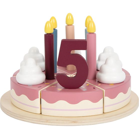 small foot Birthday Cake Tasty