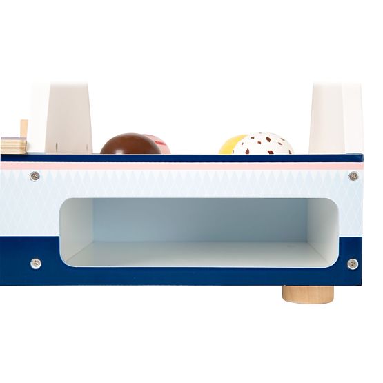 Small Foot Ice Cream Stand