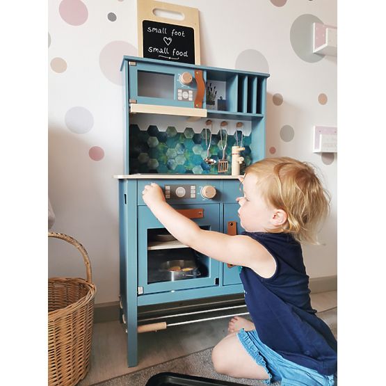 small foot Wooden Kitchen Tasty