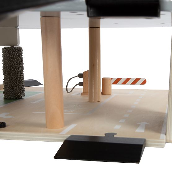 small foot Wooden Racing Garage