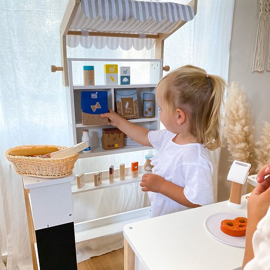 small foot Wooden Sales Stand Fresh