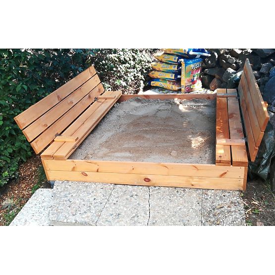 Closable Sandbox with Benches 140 x 140 - Impregnated