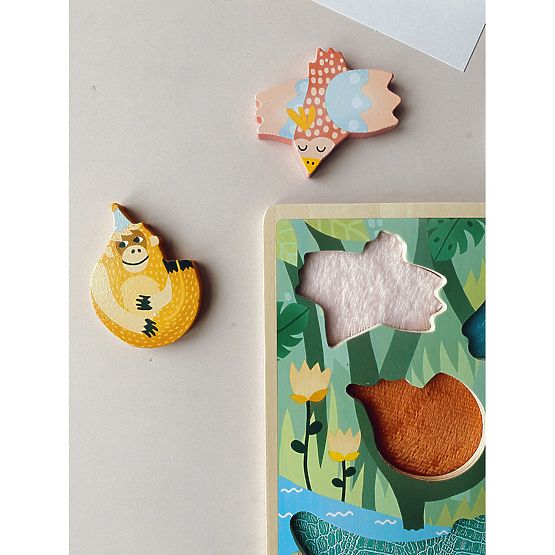 Vilac Sensory insertion puzzle Jungle