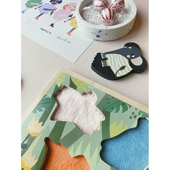 Vilac Sensory insertion puzzle Jungle