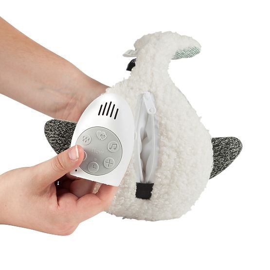 Whale with heartbeat FLOW - green