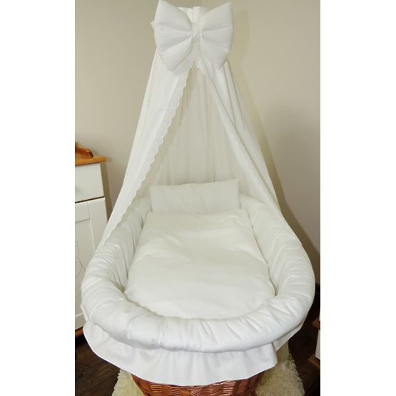 Wicker basket for baby with lace set bedding