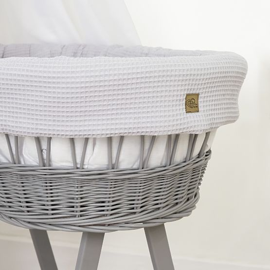 Wicker Baby Crib with Bedding Set - Hedgehog