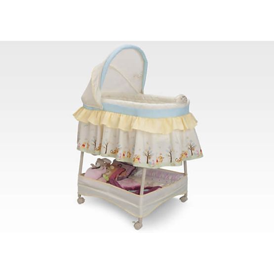 Winnie the Pooh Travel Bassinet