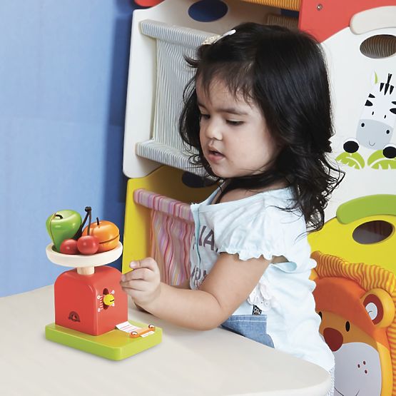 Wonderworld Wooden Scale