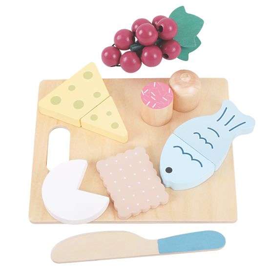 Wooden food - slicing - Snack combination