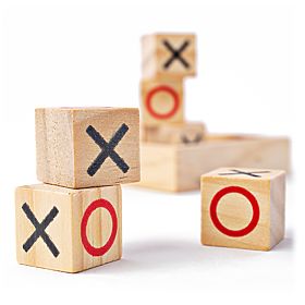 Bigjigs Toys Wooden tic-tac-toe blocks