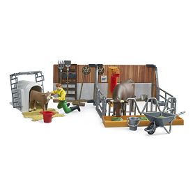 Bruder Cattle Stable with Figures and Accessories, Bruder