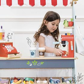 Le Toy Van Coffee maker